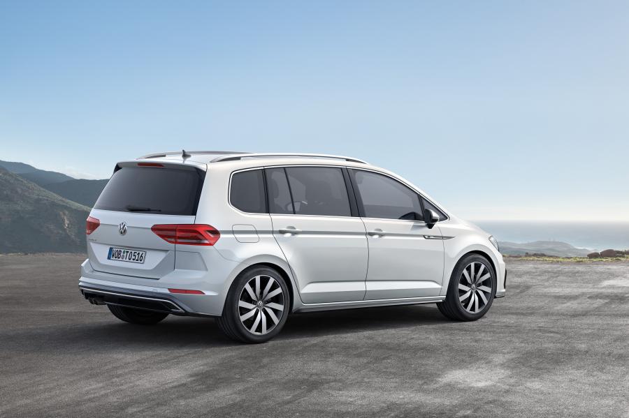  Volkswagen Touran R Line 2015 года  (фото 4 из 4)